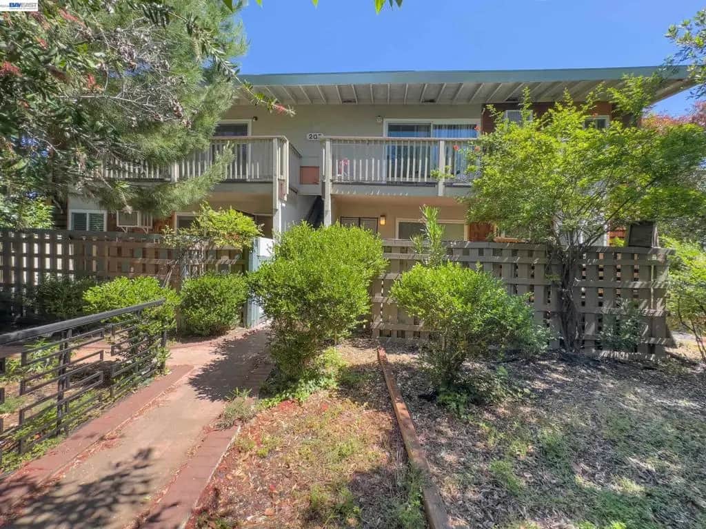 205 Muir Rd, Martinez, CA — listing photo 1