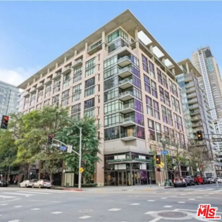 1111 S Grand Avenue 804, Los Angeles, CA — listing photo 1