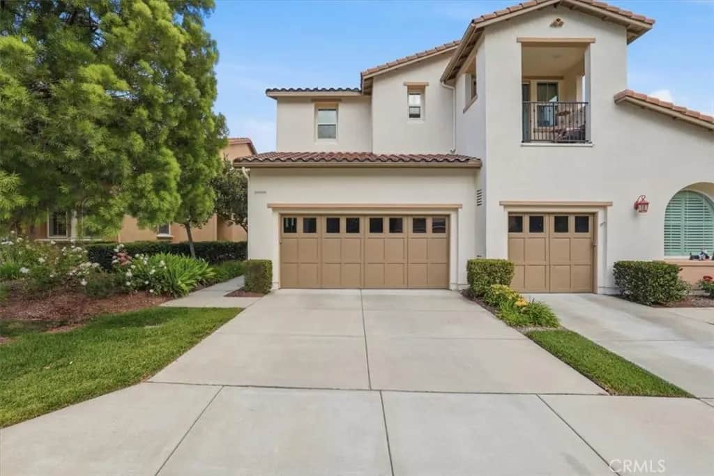 23830 La Posta Court, Corona, CA — listing photo 1