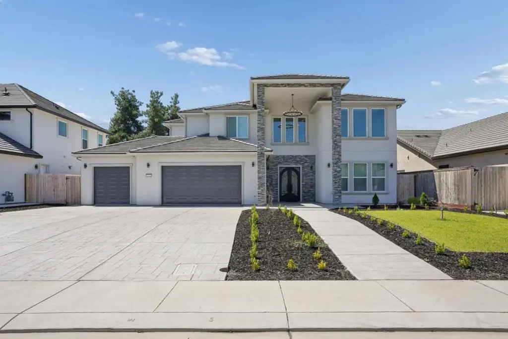 2362 Interlaken Court, Lodi, CA — listing photo 1