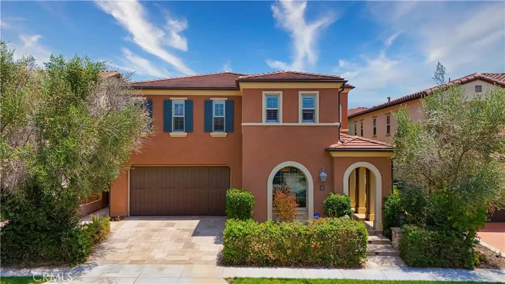 68 Gainsboro, Irvine, CA — listing photo 1
