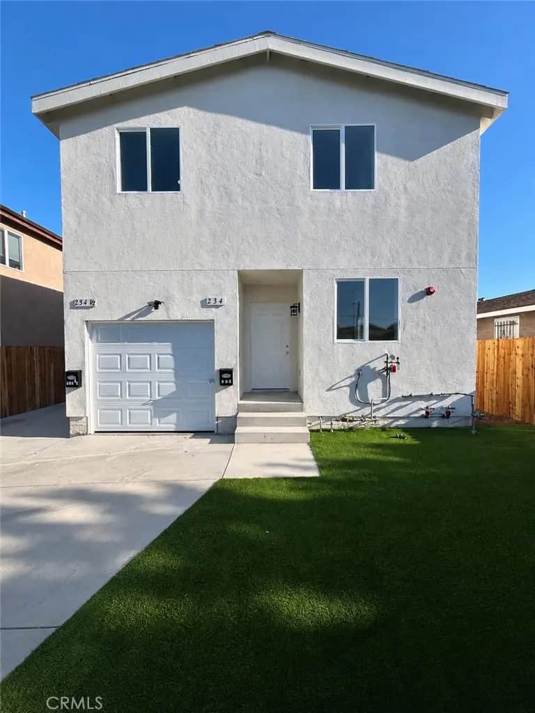 234 -234 1/2 E 81st, Los Angeles, CA — listing photo 1