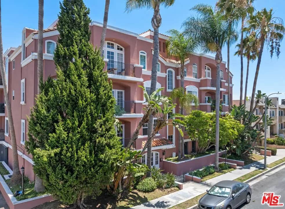 1522 S Saltair Avenue 304, Los Angeles, CA — listing photo 1