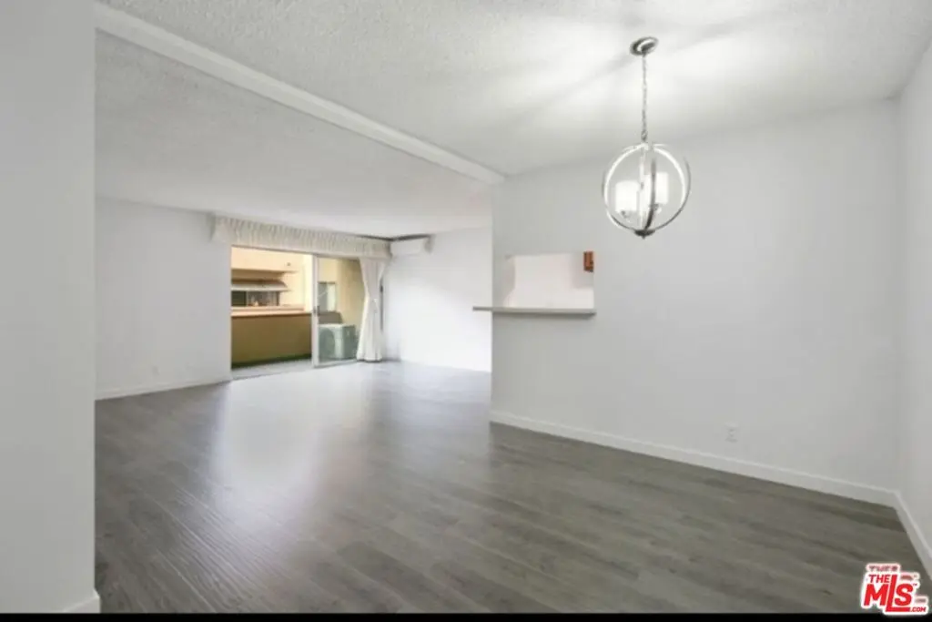 855 Victor Avenue 210, Inglewood, CA — listing photo 1