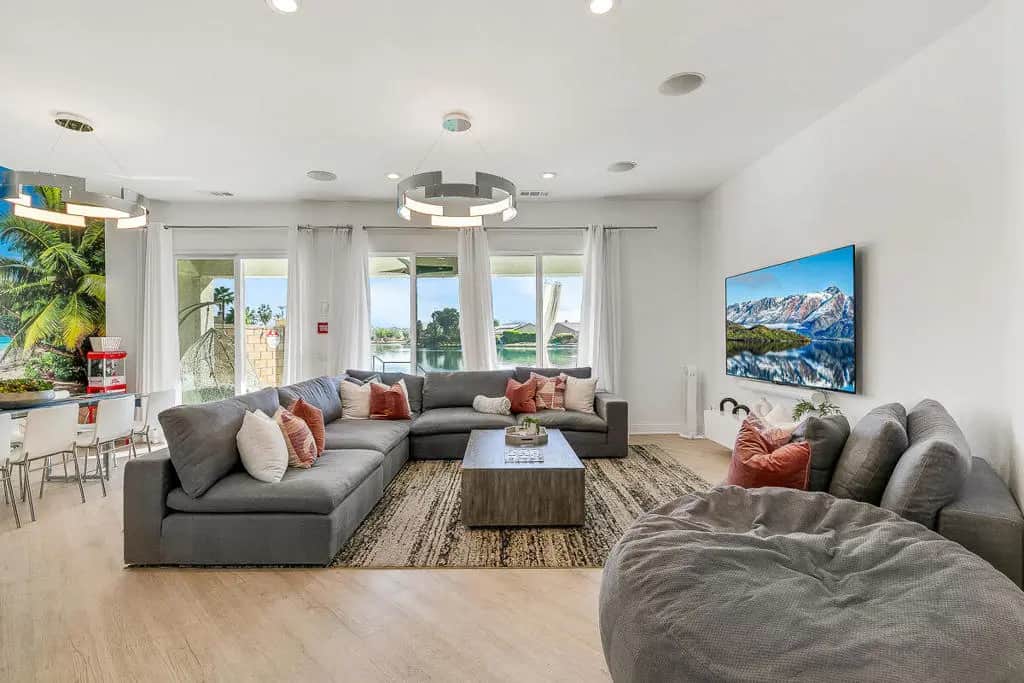 84297 Canzone Drive, Indio, CA — listing photo 1