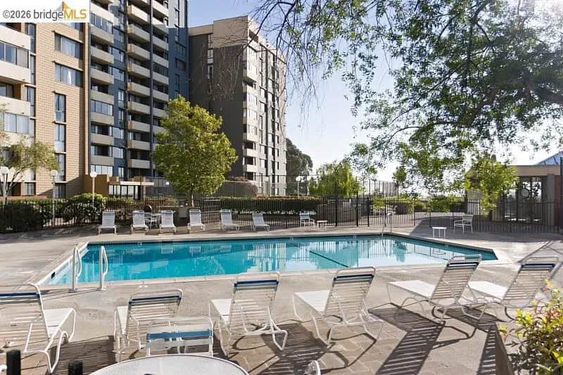 555 Pierce St 536, Albany, CA — listing photo 1