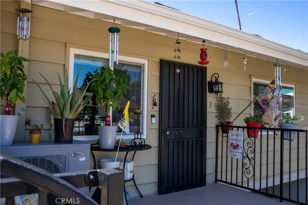 1192 Mitchell 3, Tustin, CA — listing photo 1