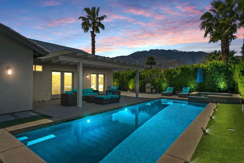 1502 Amelia Way, Palm Springs, CA — listing photo 1