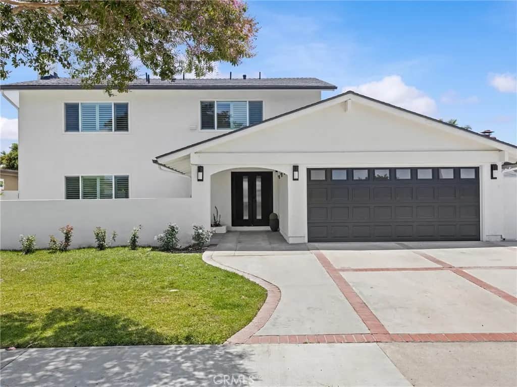 9162 Brabham, Huntington Beach, CA — listing photo 1