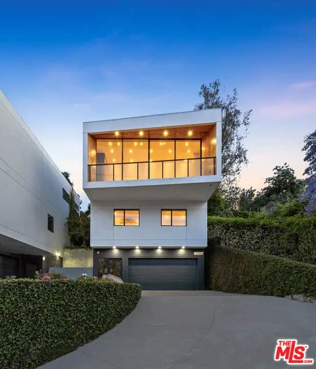 2412 Riverside Drive, Los Angeles, CA — listing photo 1