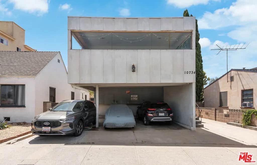 10734 Palms Boulevard, Los Angeles, CA — listing photo 1