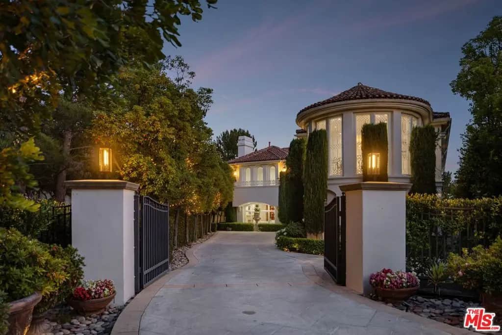 11730 Stonehenge Lane, Los Angeles, CA — listing photo 1