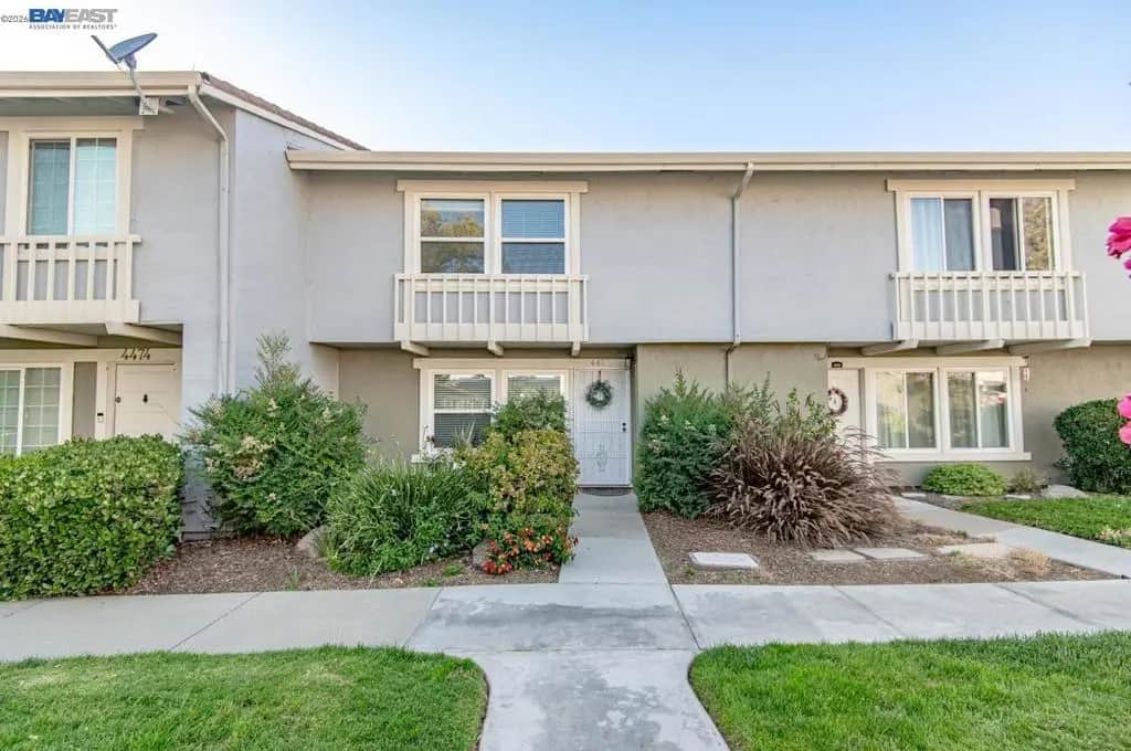 4458 Yuma Ct, Pleasanton, CA — listing photo 1