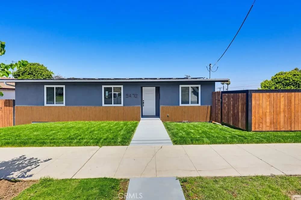 5472 San Onofre, San Diego, CA — listing photo 1