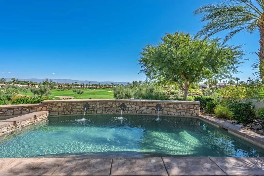 58460 Aracena, La Quinta, CA — listing photo 1