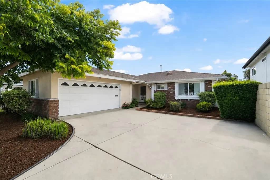 3501 Claremore Avenue, Long Beach, CA — listing photo 1