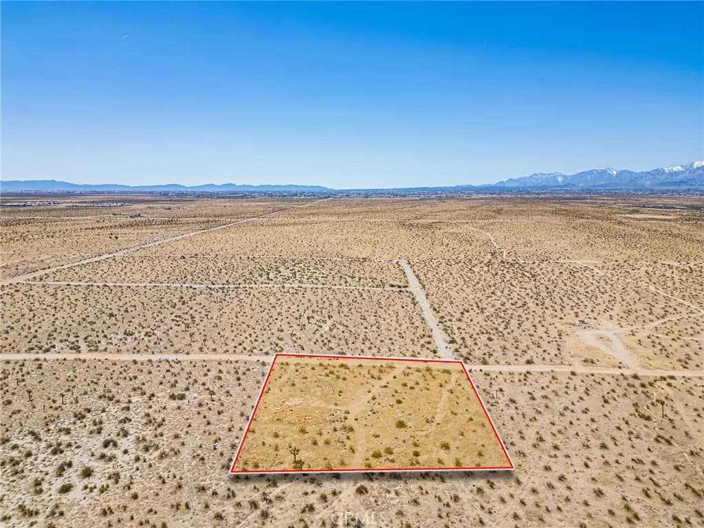 9500 Villa Street, Adelanto, CA — listing photo 1