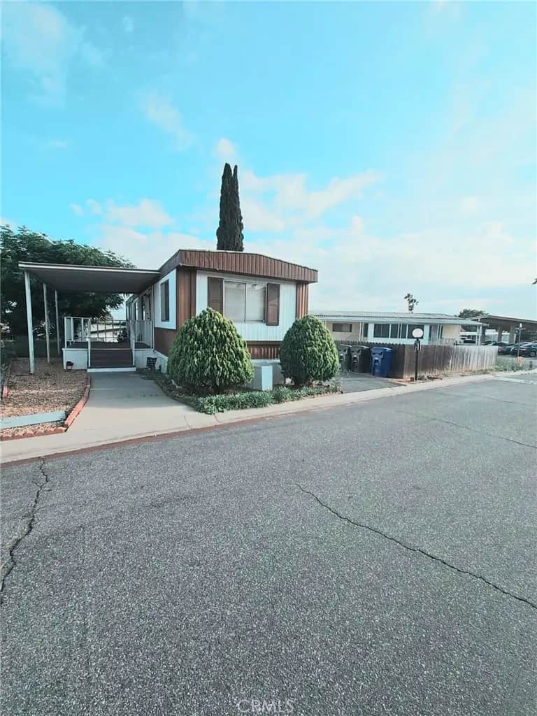 6130 Camino Real 132, Jurupa Valley, CA — listing photo 1