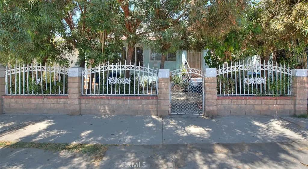 1159 E 74th Street, Los Angeles, CA — listing photo 1
