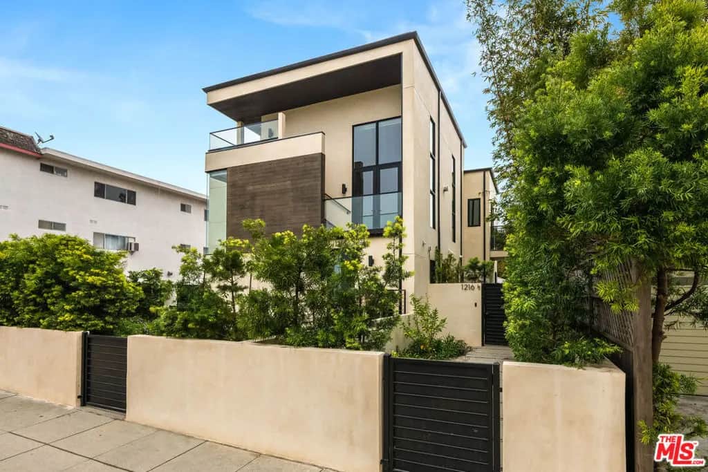 1216 1/2 Arizona Avenue, Santa Monica, CA — listing photo 1