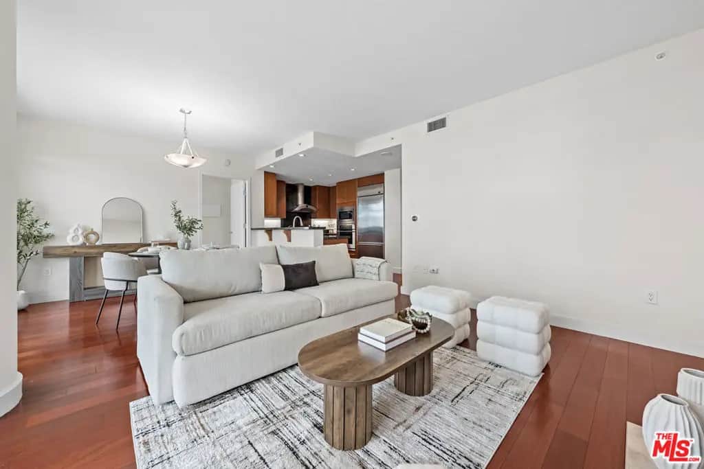 3141 Michelson Drive 1506, Irvine, CA — listing photo 1