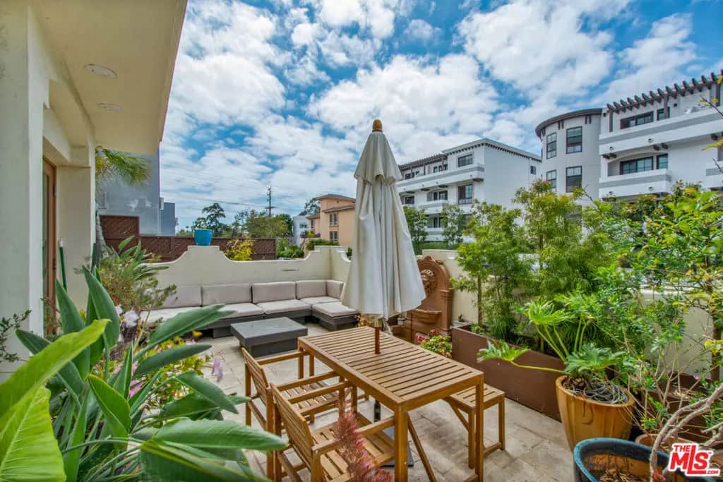 11838 Kiowa Avenue 101, Los Angeles, CA — listing photo 1