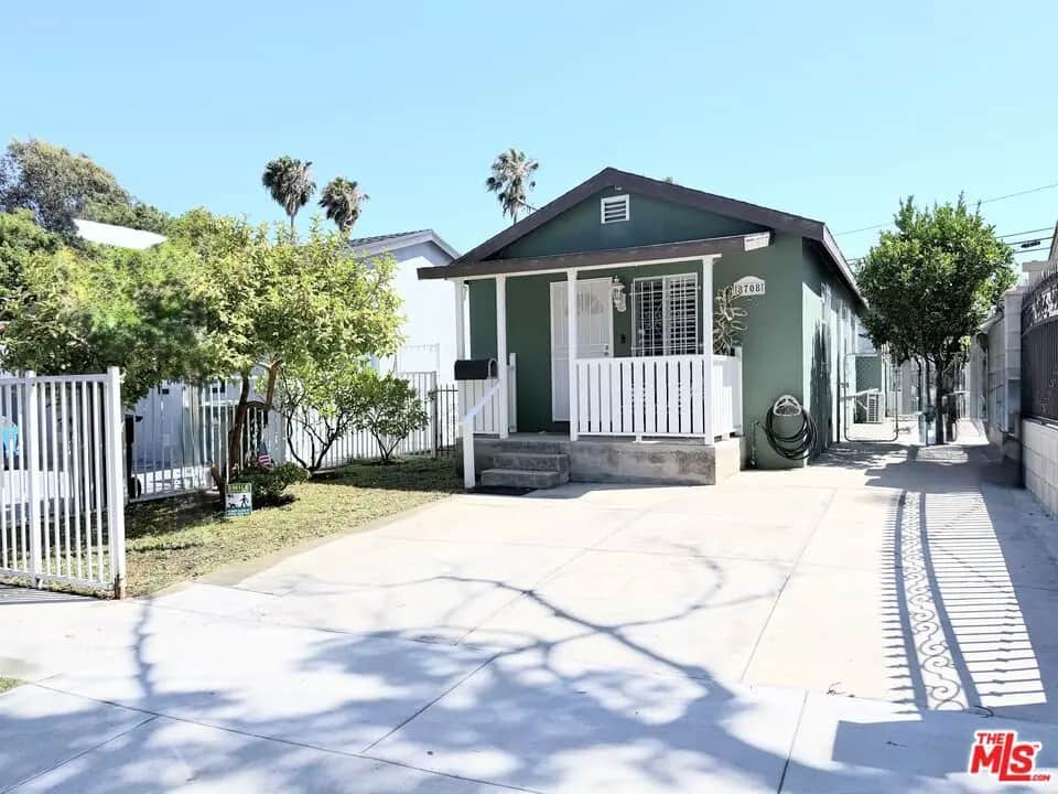 8708 Cadillac Avenue, Los Angeles, CA — listing photo 1