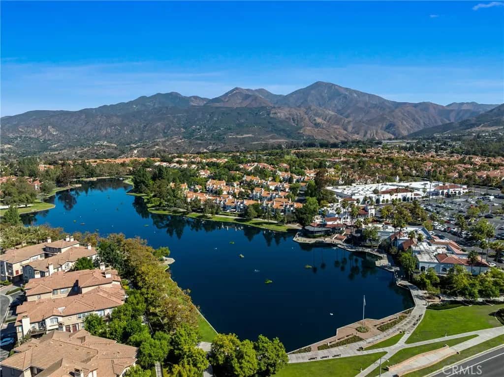 49 Montana Del Lago, Rancho Santa Margarita, CA — listing photo 1