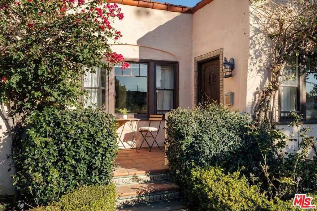 428 N Alta Vista Boulevard, Los Angeles, CA — listing photo 1