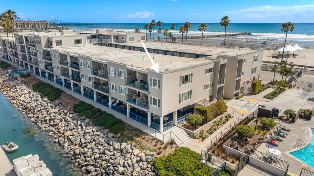 1202 N Pacific Street 301B, Oceanside, CA — listing photo 1