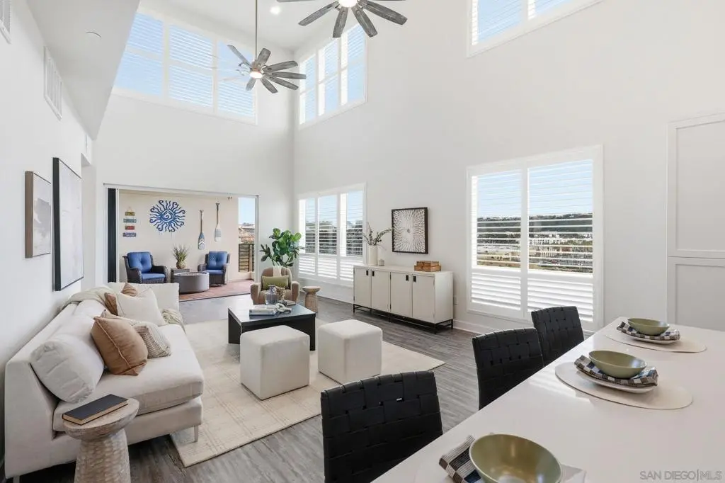 2420 Community Ln 44, San Diego, CA — listing photo 1