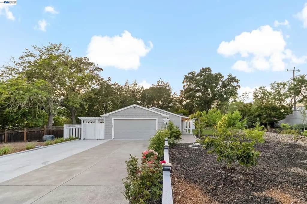 1021 Scots Ln, Walnut Creek, CA — listing photo 1
