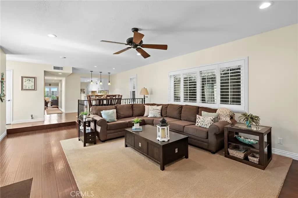 207 Memphis Avenue, Huntington Beach, CA — listing photo 1