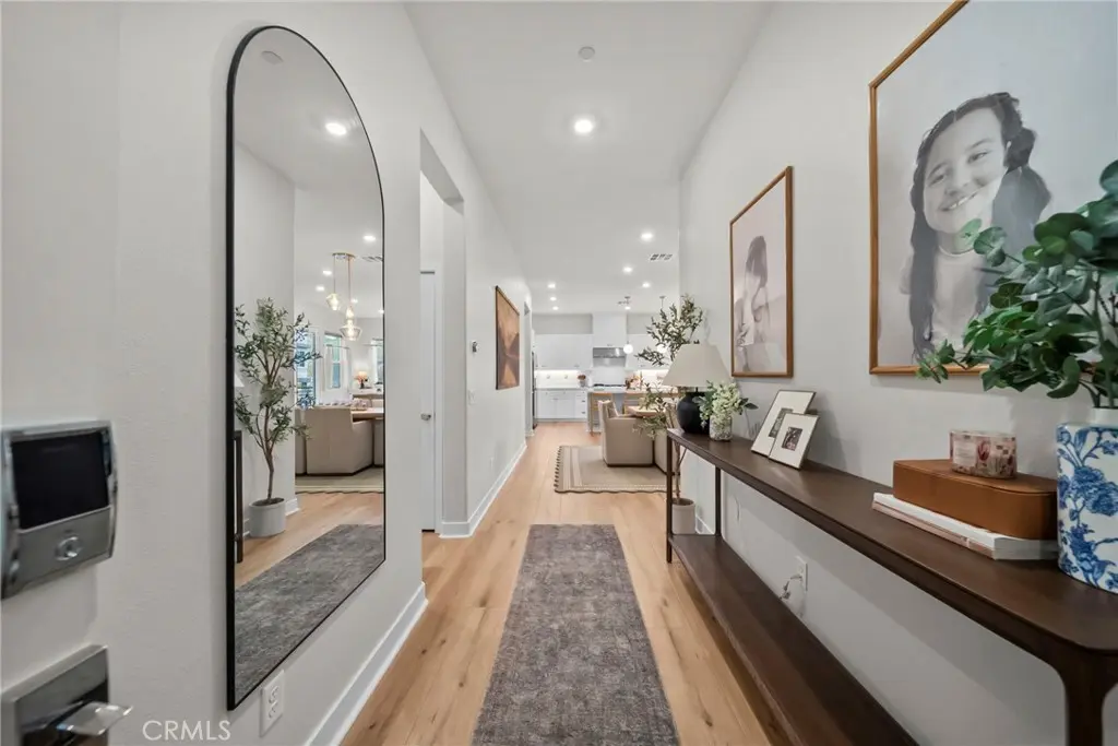 26729 Greylock Lane 302, Valencia, CA — listing photo 1