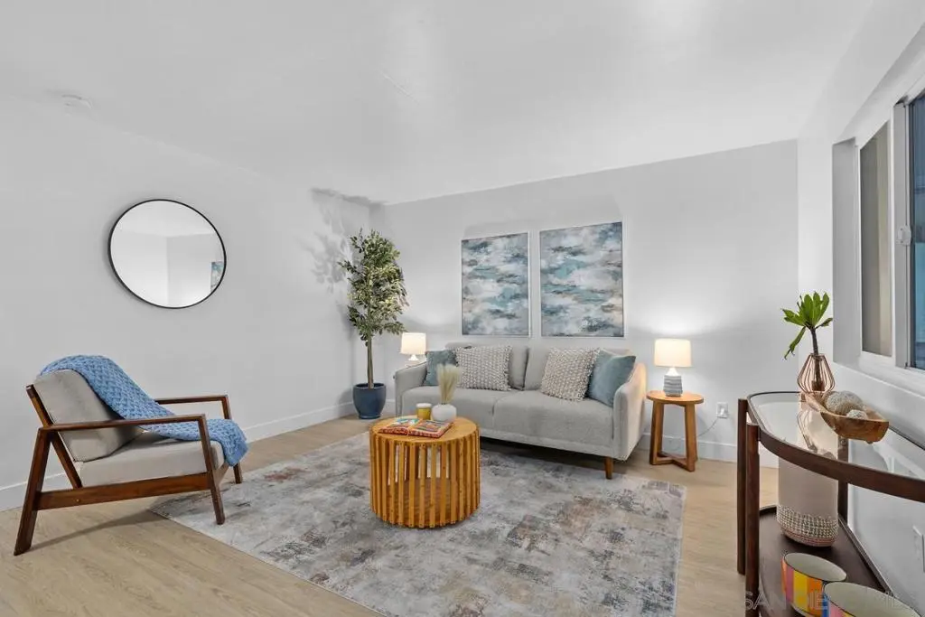 1030 Robinson Ave 210, San Diego, CA — listing photo 1