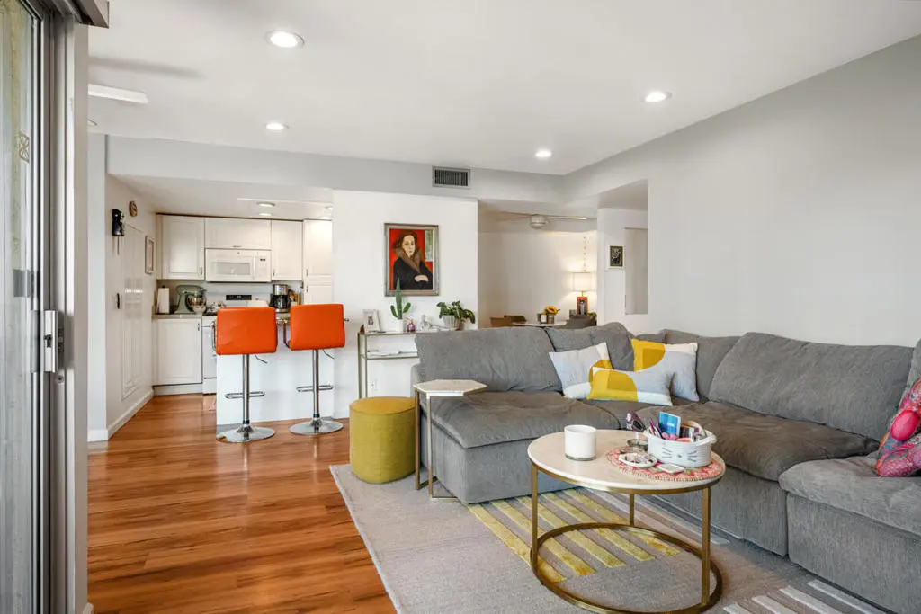 1500 S Camino Real 302a, Palm Springs, CA — listing photo 1