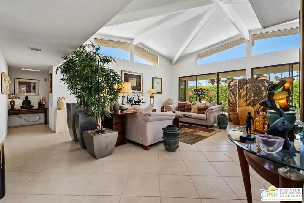 2062 S Chico Drive, Palm Springs, CA — listing photo 1