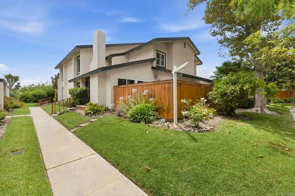 2033 Shadytree Lane, Encinitas, CA — listing photo 1