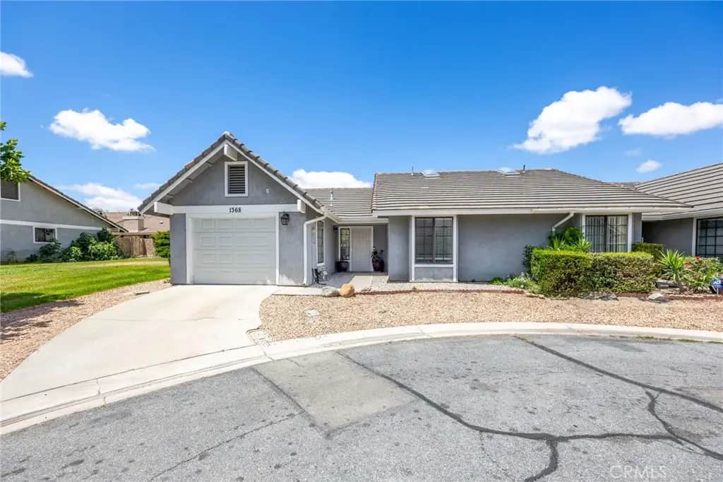 1368 Randolph, San Jacinto, CA — listing photo 1