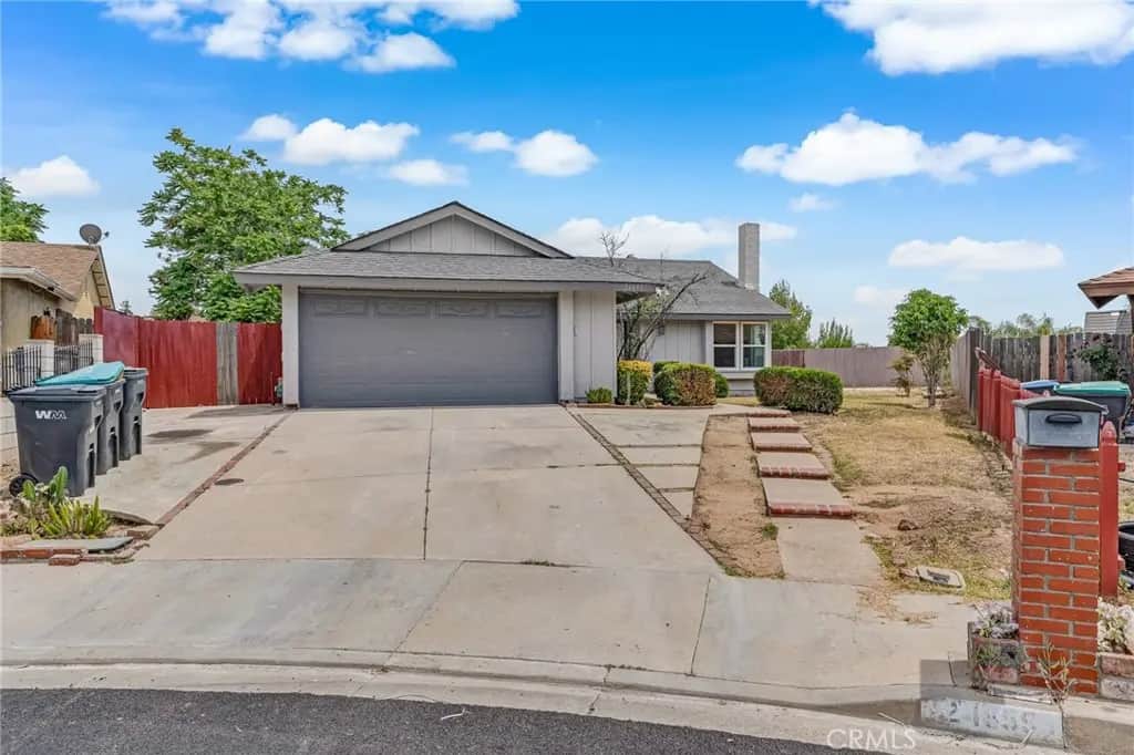 24859 Rock Springs, Moreno Valley, CA — listing photo 1
