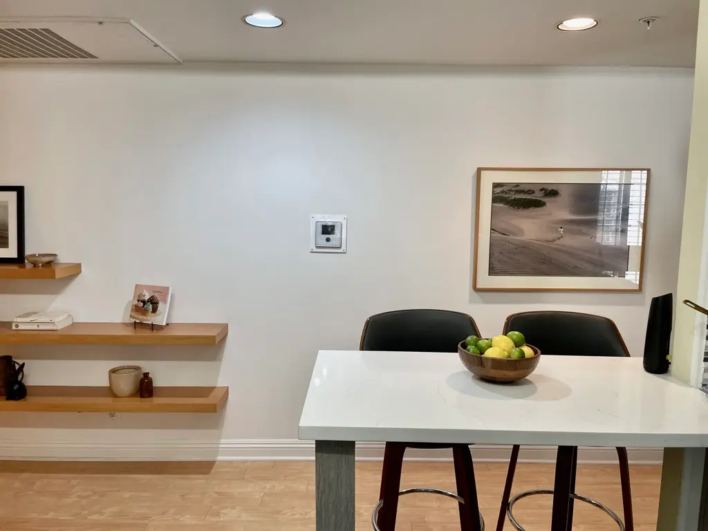 146 S Clark Drive 102, Los Angeles, CA — listing photo 1