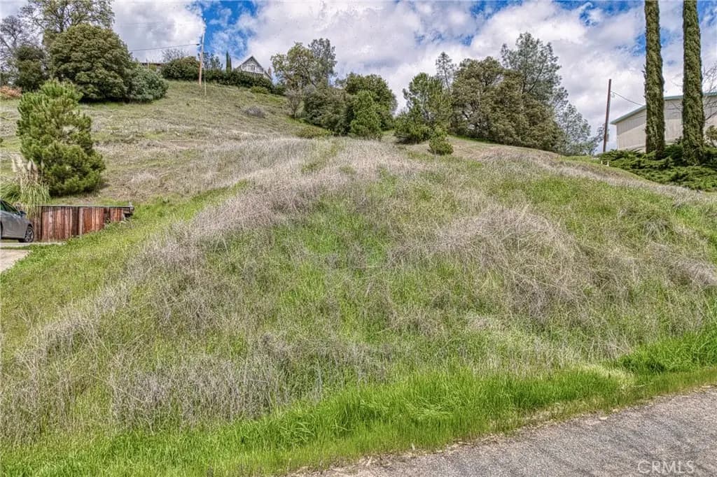 7037 Butte Street, Nice, CA — listing photo 1