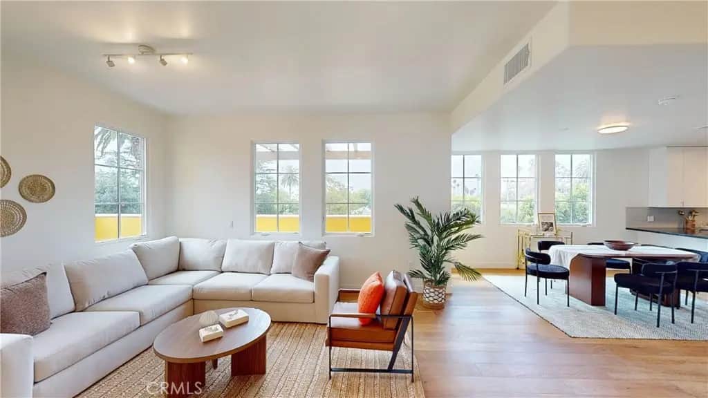 1878 E Walnut Street 213, Pasadena, CA — listing photo 1