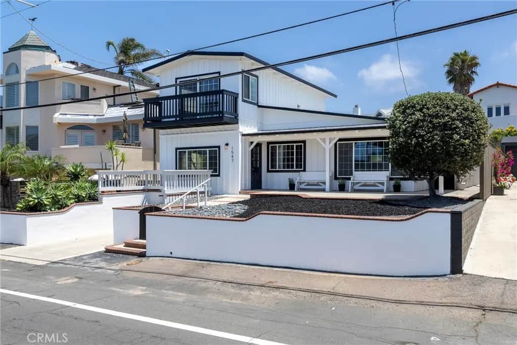 1547 Neptune, Encinitas, CA — listing photo 1