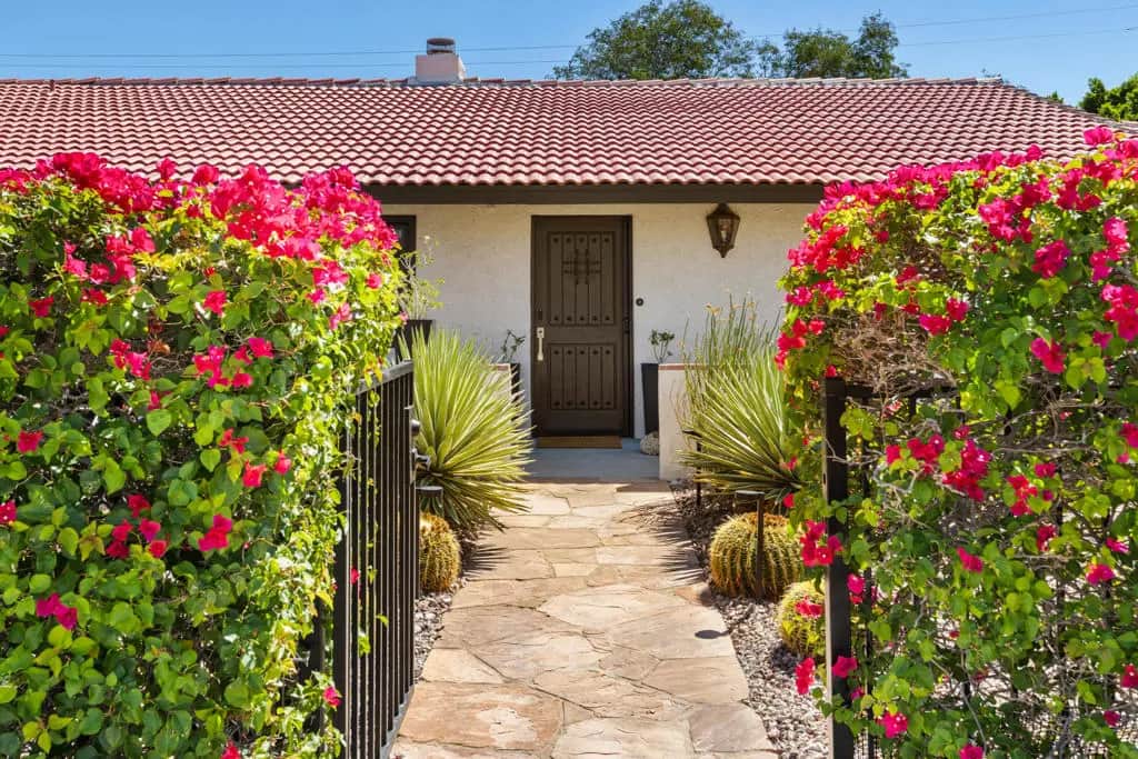 2200 E Acacia Road N, Palm Springs, CA — listing photo 1