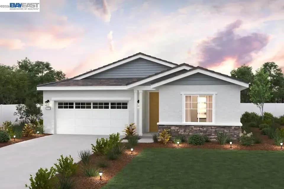 2014 Clover Street, Discovery Bay, CA — listing photo 1