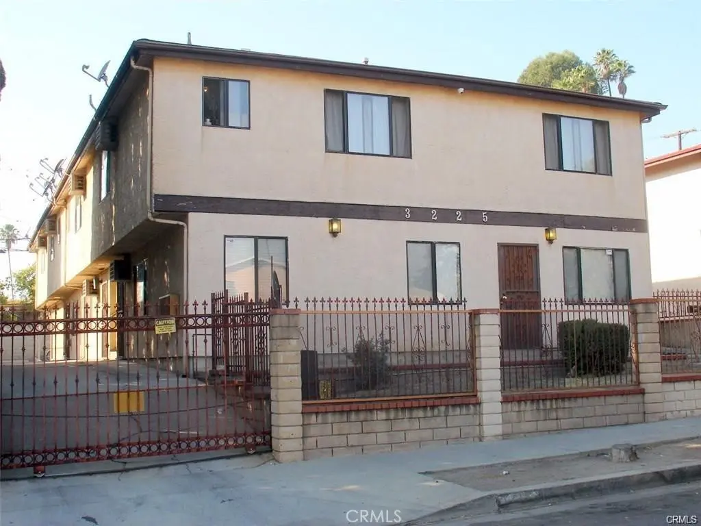 3225 Pueblo, Los Angeles, CA — listing photo 1