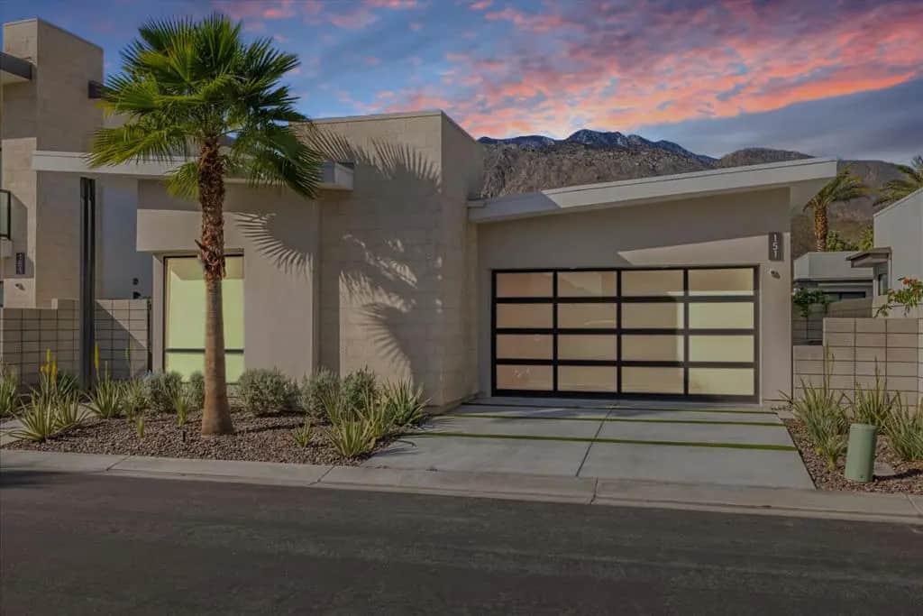 151 Holliday Way, Palm Springs, CA — listing photo 1