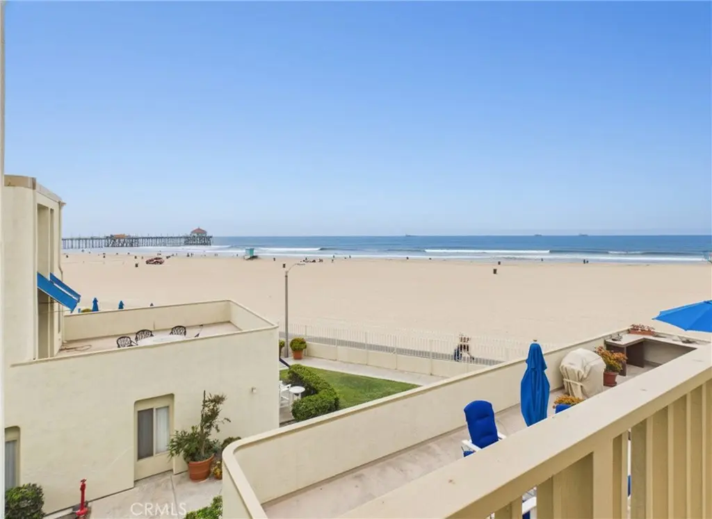 711 Pacific Coast Highway 325, Huntington Beach, CA — listing photo 1