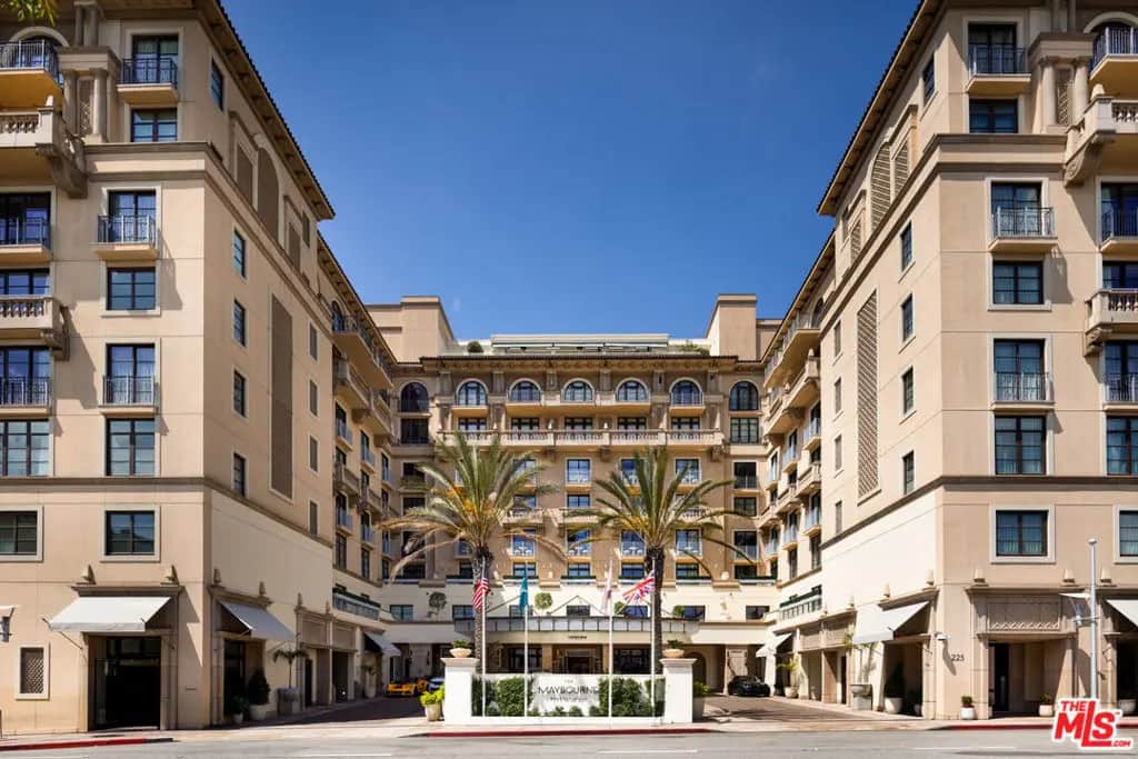 225 N Canon Drive 7D, Beverly Hills, CA — listing photo 1